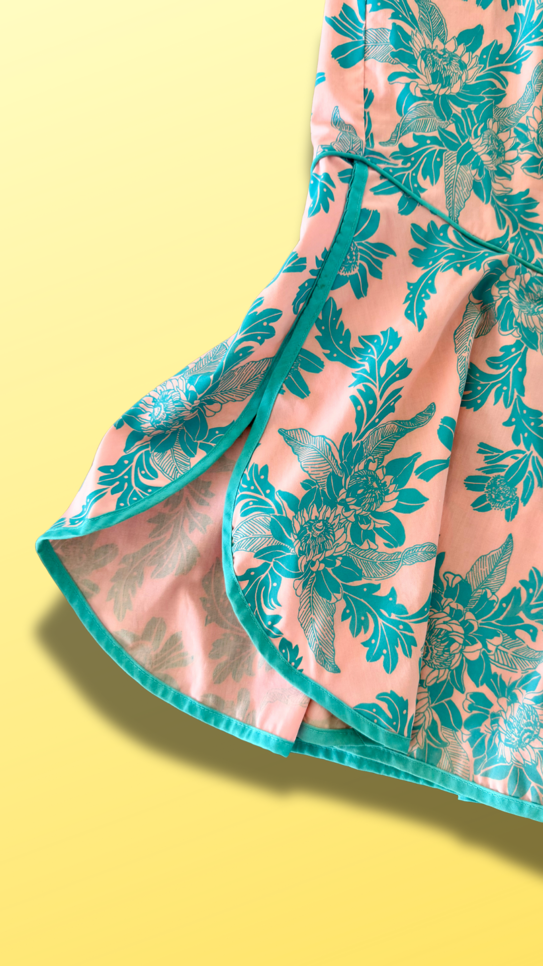 Custom Retro Women's 2 Piece Vintage Hawaiian Set