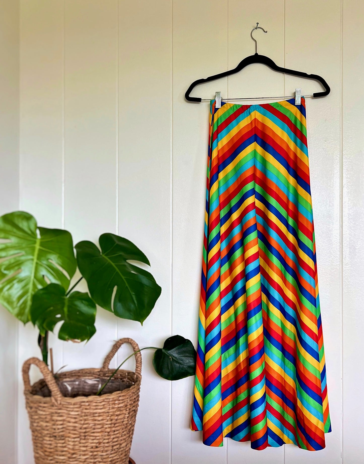 Vtg Rainbow Magic 2pc Skirt Set