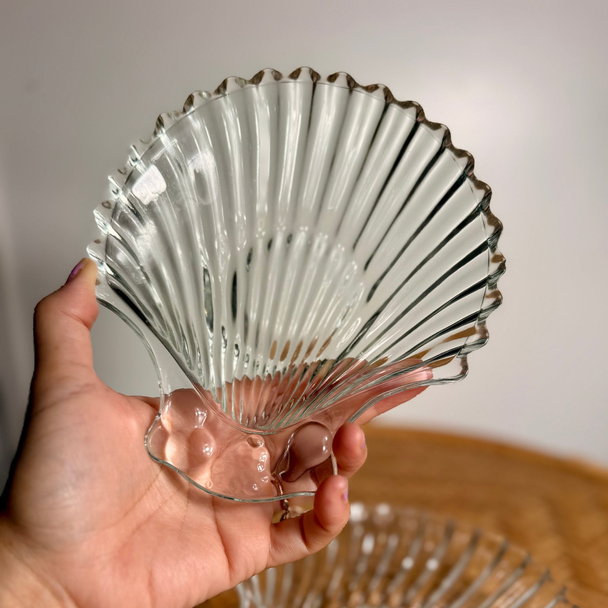 Pair of clear glass seashell-shaped dishes, vintage Fitz and Floyd serving or trinket bowls